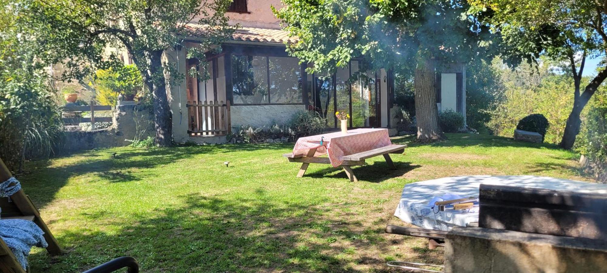 Grande maison de montagne rénovée, du charme Rodome Extérieur photo