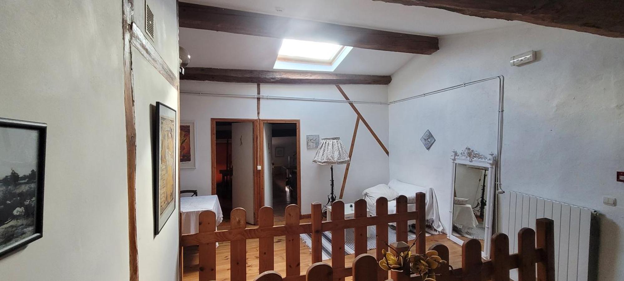 Grande maison de montagne rénovée, du charme Rodome Extérieur photo
